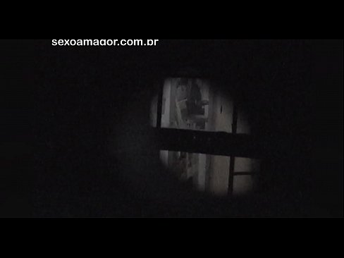 ❤️ Hoʻopaʻa malū ʻia ʻo Blondie e kahi voyeur kaiāulu i hūnā ʻia ma hope o nā pōhaku lepo ️❌ Porn video ma porn haw.porngifer.ru ❤